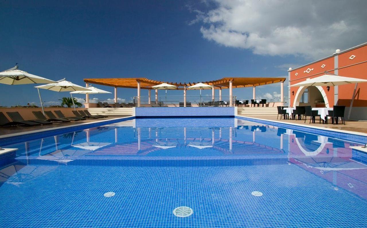 Designed Villa Palheiro Village By Hr Madeira Funchal  Exteriör bild
